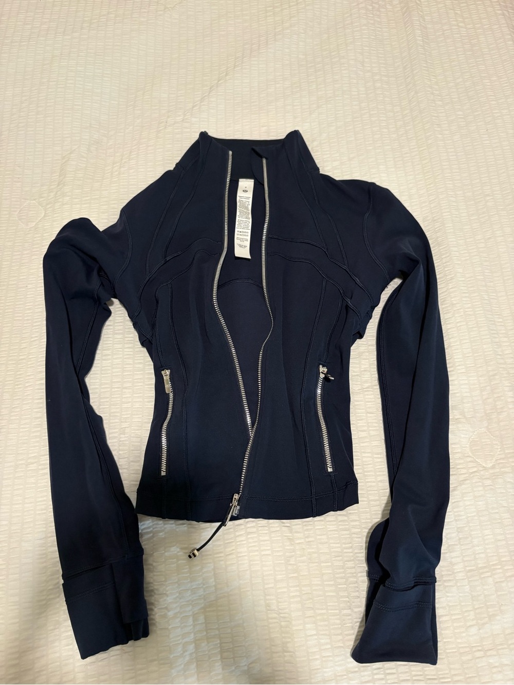 lululemon athletica Charcoal Cropped Utility Zip Jacket - Picture 4 of 4